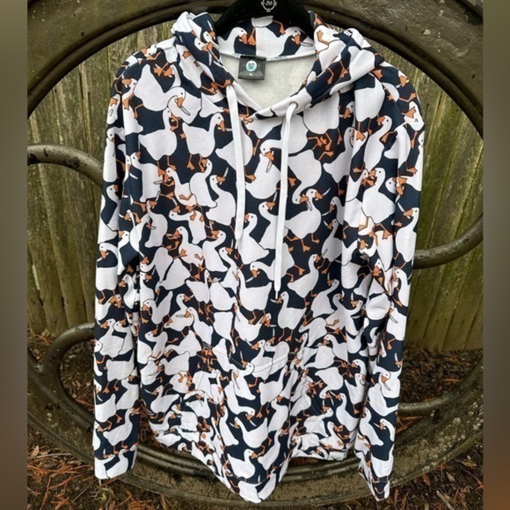 Aloha From Deer‎ Men’s “Multiple Stabs” Hoodie (Size XL) (NWOT) - Picture 2 of 10